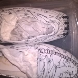 white flats for sale